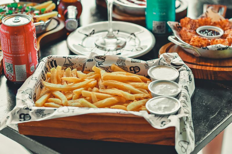 Buttermilk ranch dip sauce